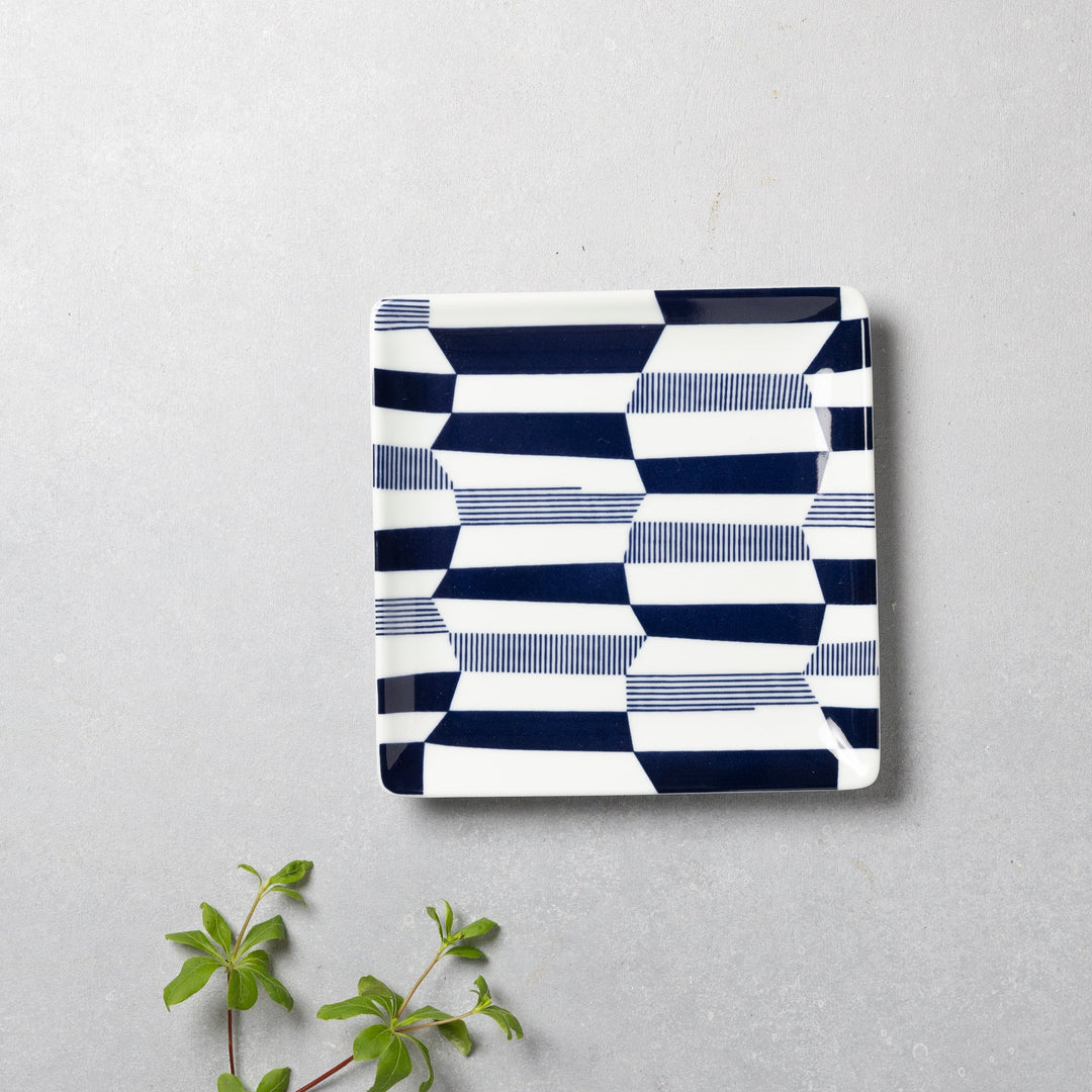 Modern Japanese Style Wa Pattern Square Side Plates Set of 2