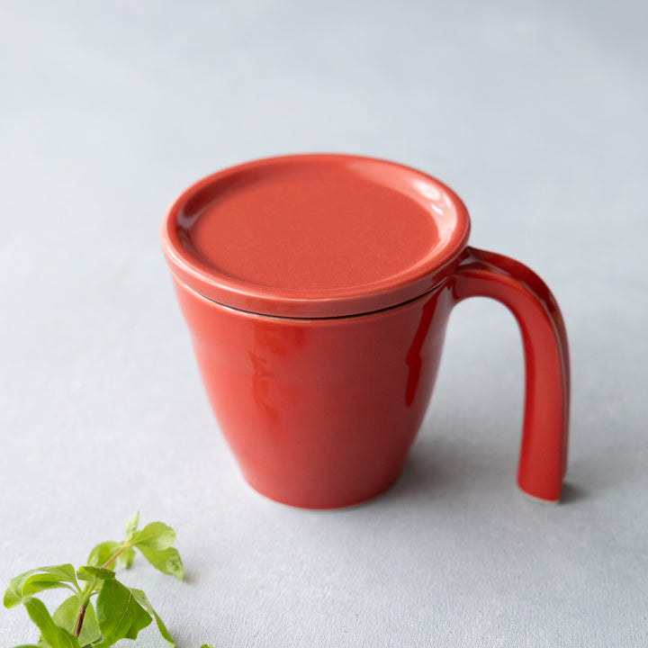 Modern Japanese Style Ceramic Kids Mug with a Lid