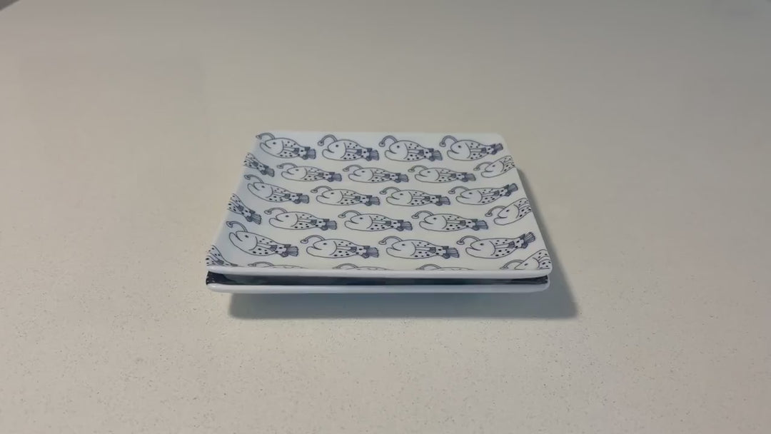 Modern Japanese Style Cute Fish-Patterned Square Side Plates - 2 Colors