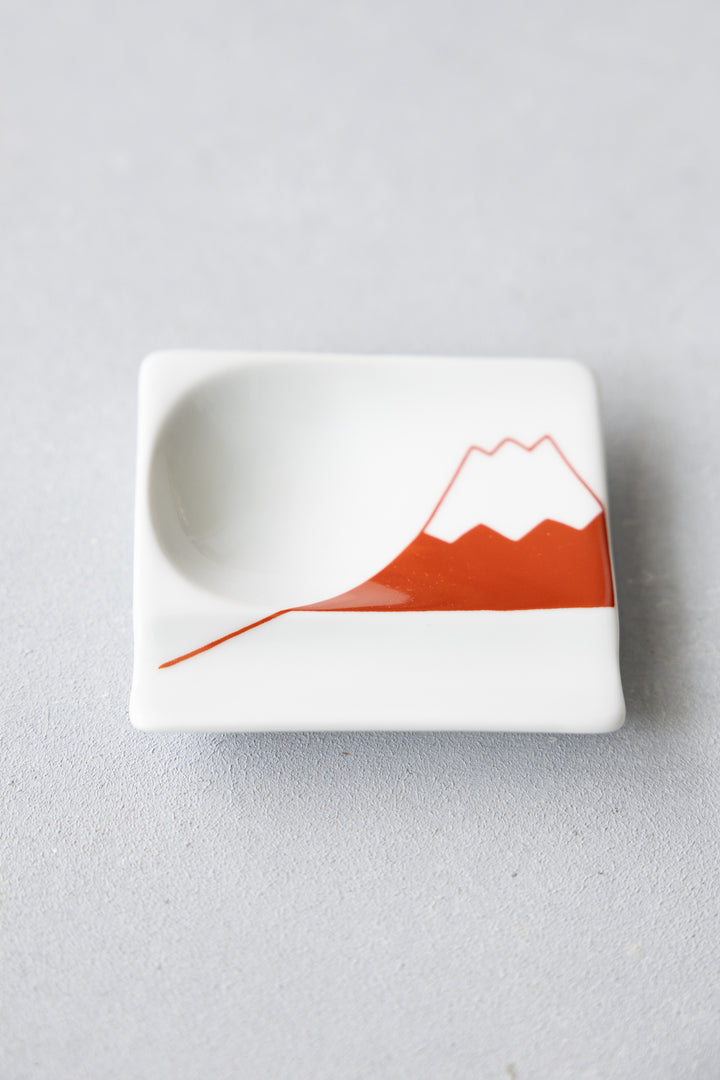 HASAMI | Multi-Purpose Chopstick Rest – Sauce Dish & Rest in One