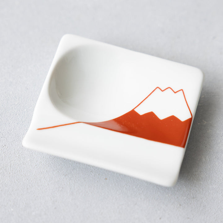 Modern Japanese Style Mini Handy Dishes with Red