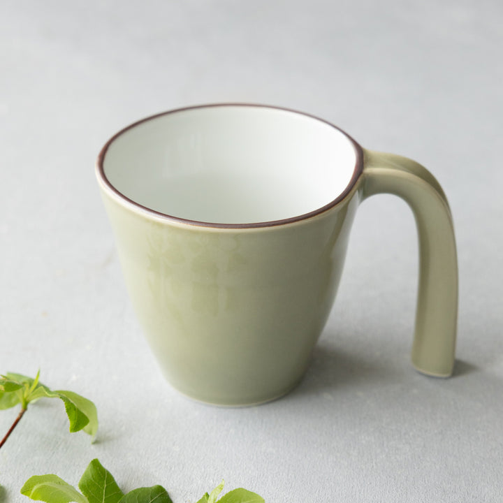 Modern Japanese Style Ceramic Kids Mug with Stable Handle