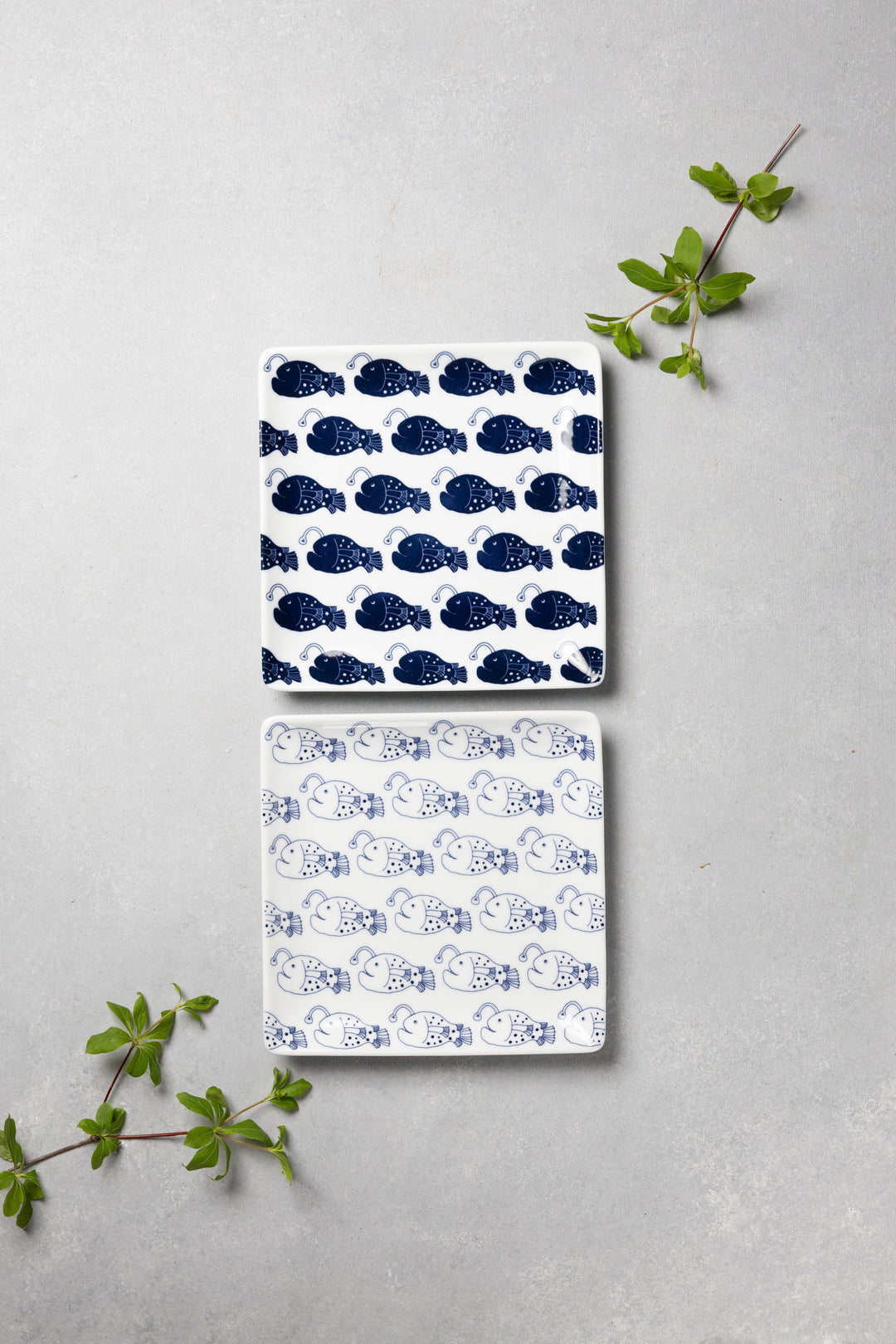 HASAMI | Anglerfish Pattern Side Plates Set