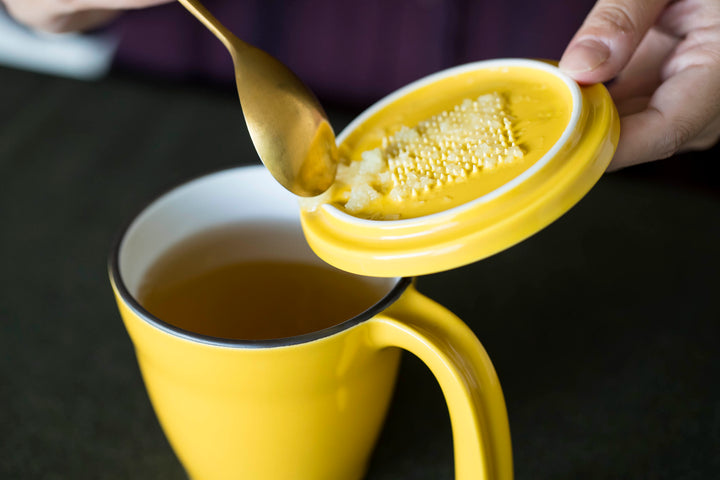 HASAMI | Stable Kids Mug with Lid