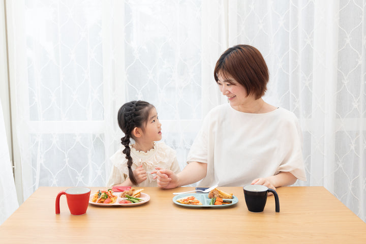 HASAMI | Kids Divided Plate with Bird Design
