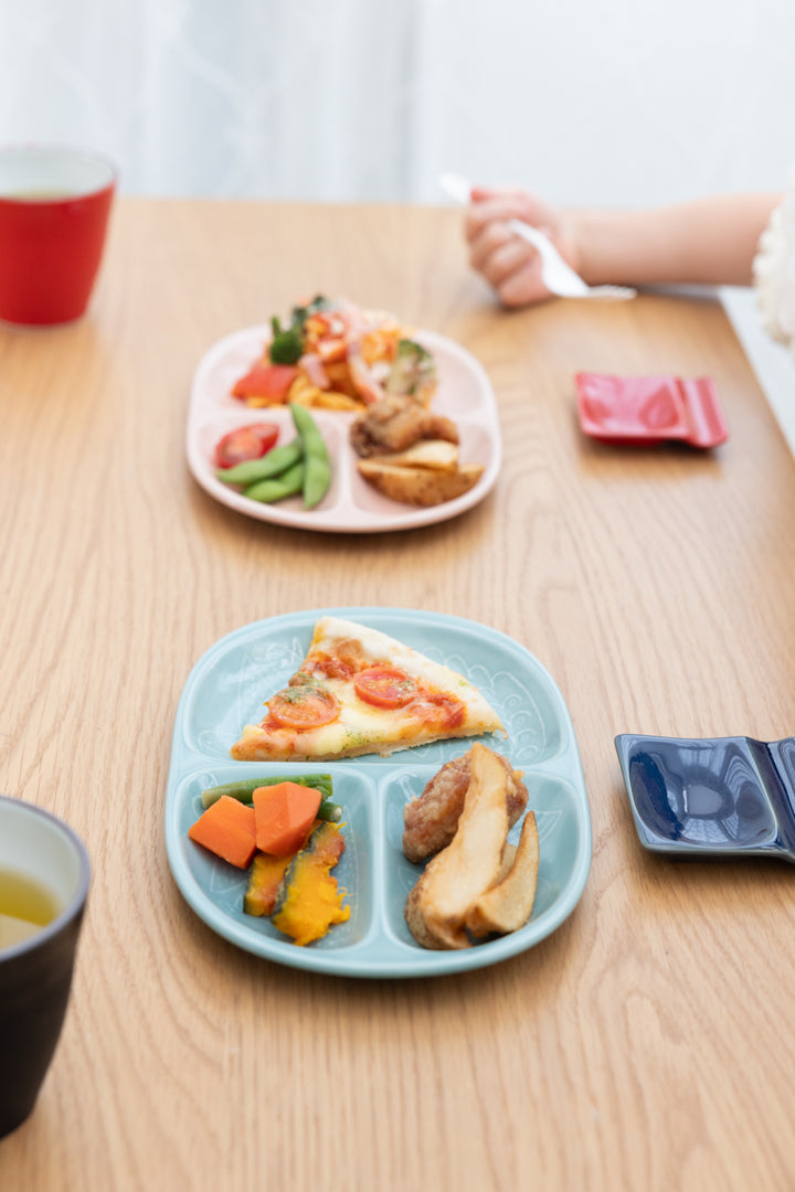 HASAMI | Kids Divided Plate with Bird Design