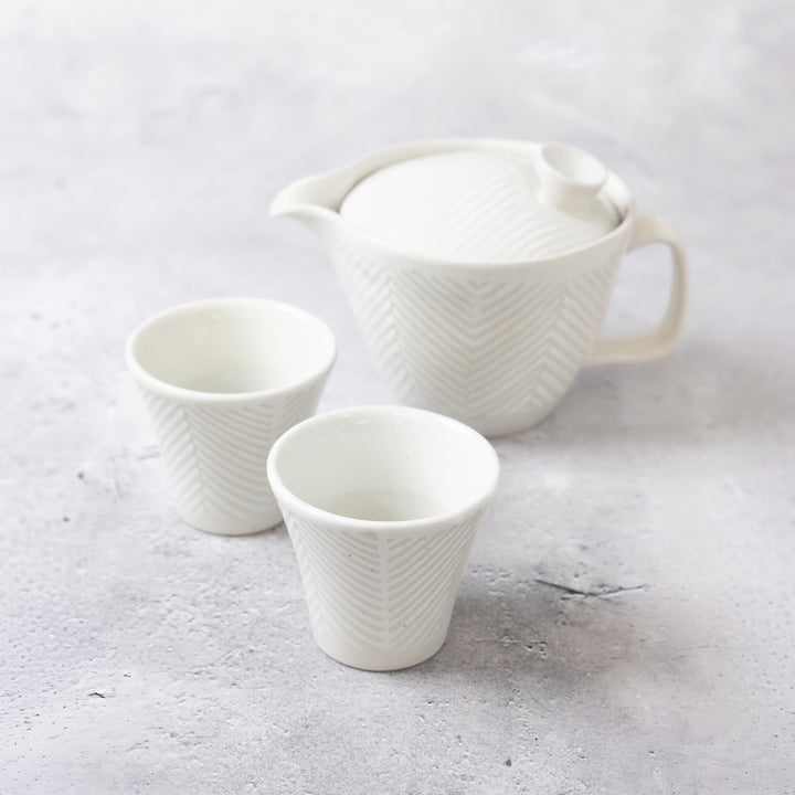 HASAMI | Tea Set – Teapot & 2 Cups
