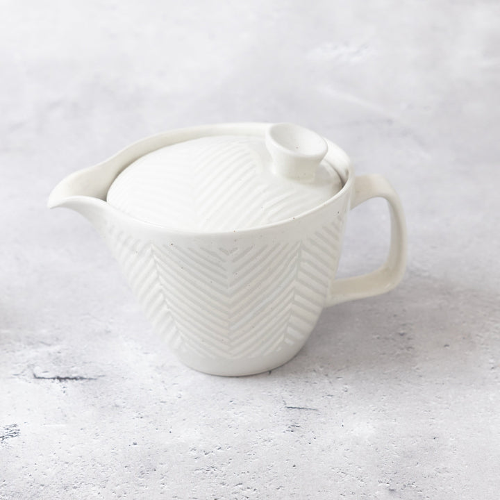 HASAMI | Teapot
