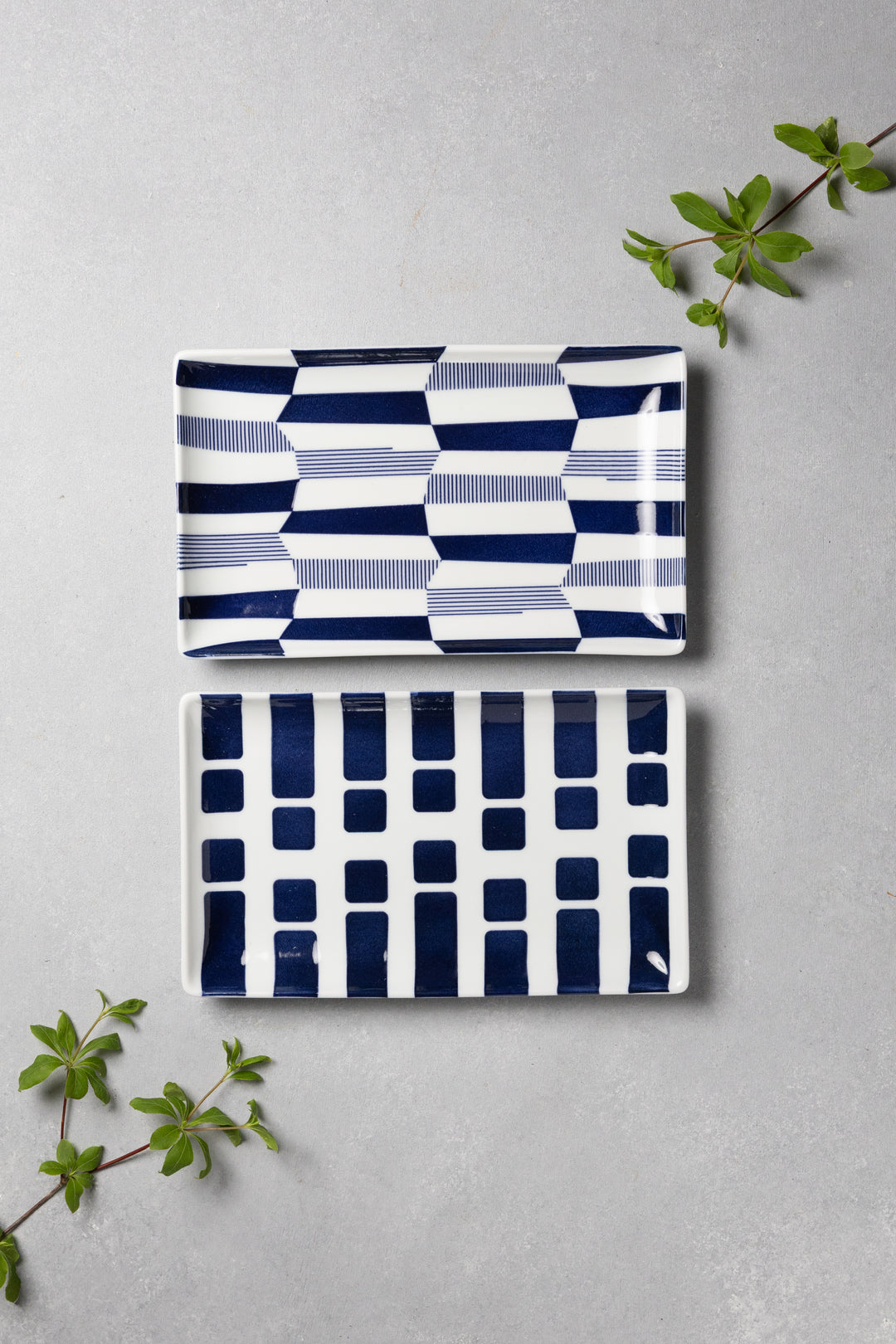 HASAMI | Japanese Pattern Sushi Plates Set