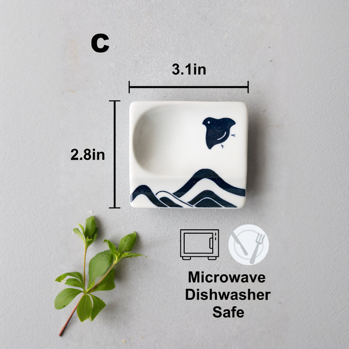 Mini-plats de style japonais moderne avec motif bleu