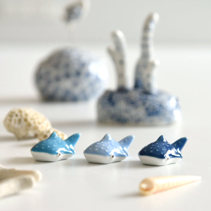 HASAMI | Whale Shark Chopstick Rests Set