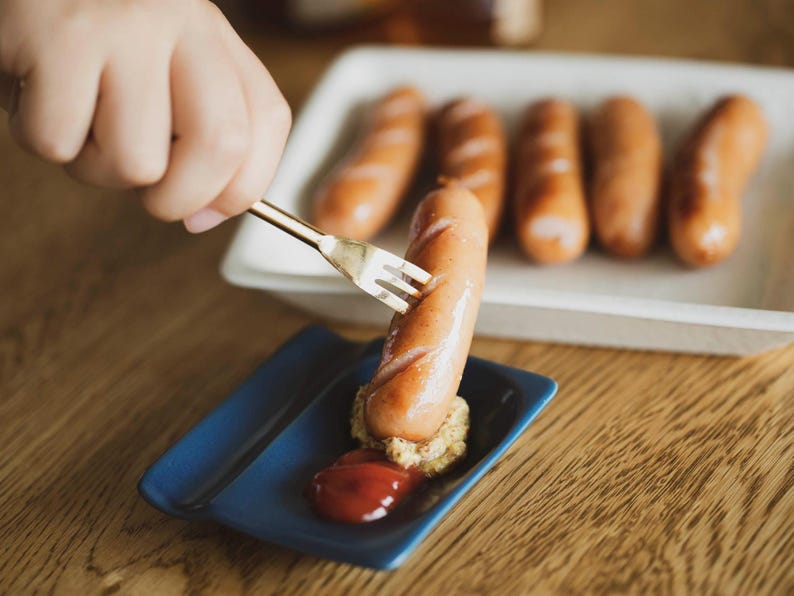 Modern Japanese Style Mini Handy Dishes with Red