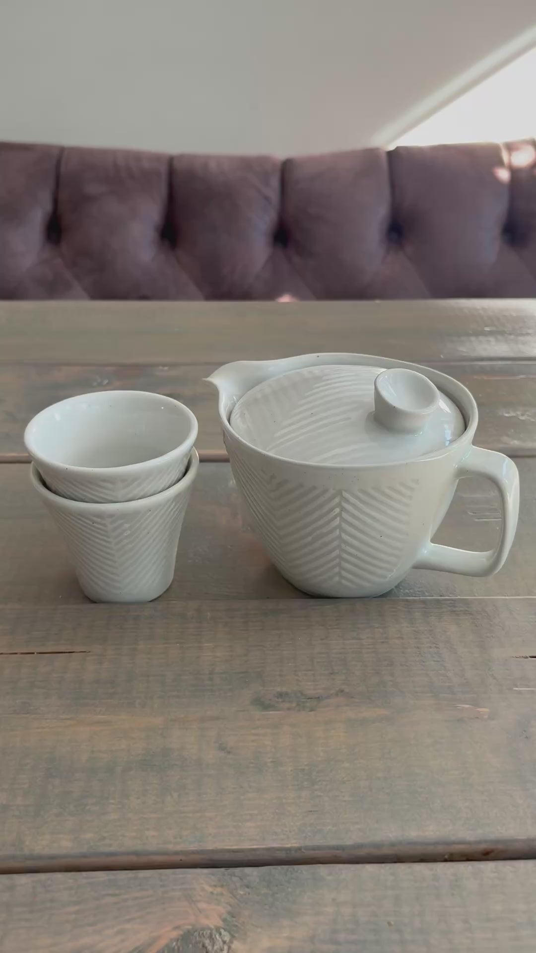 HASAMI | Tea Set – Teapot & 2 Cups