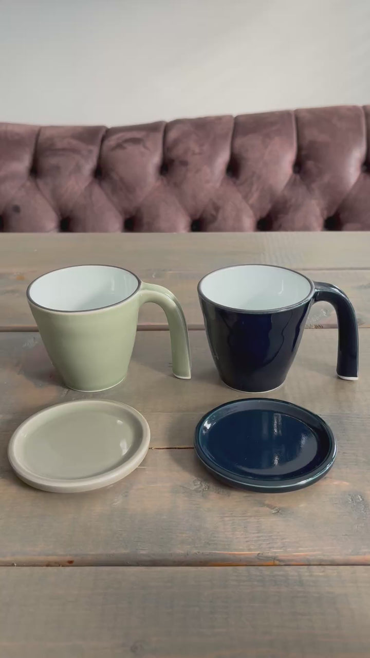 HASAMI | Stable Kids Mug with Lid